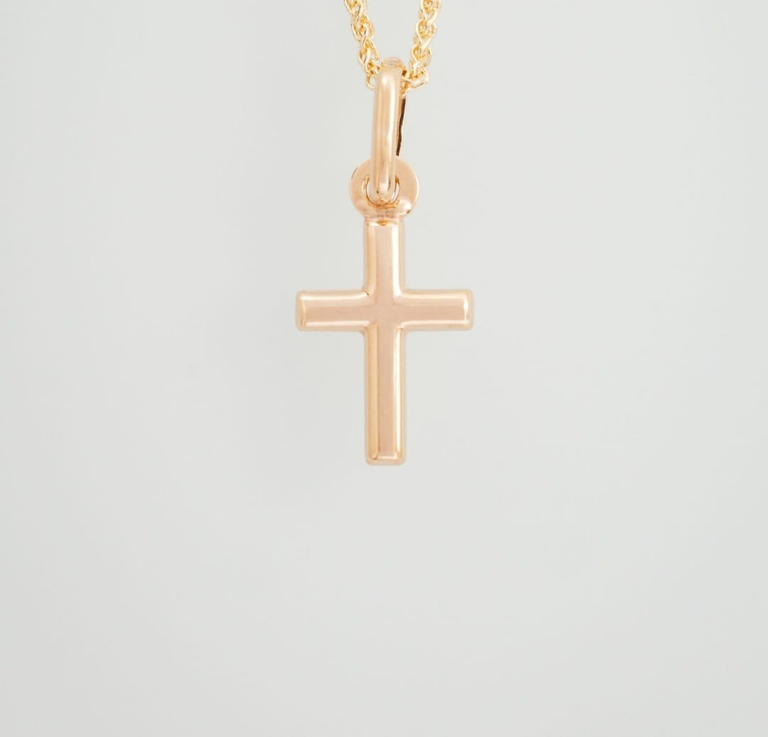 9ct Yellow Gold Cross